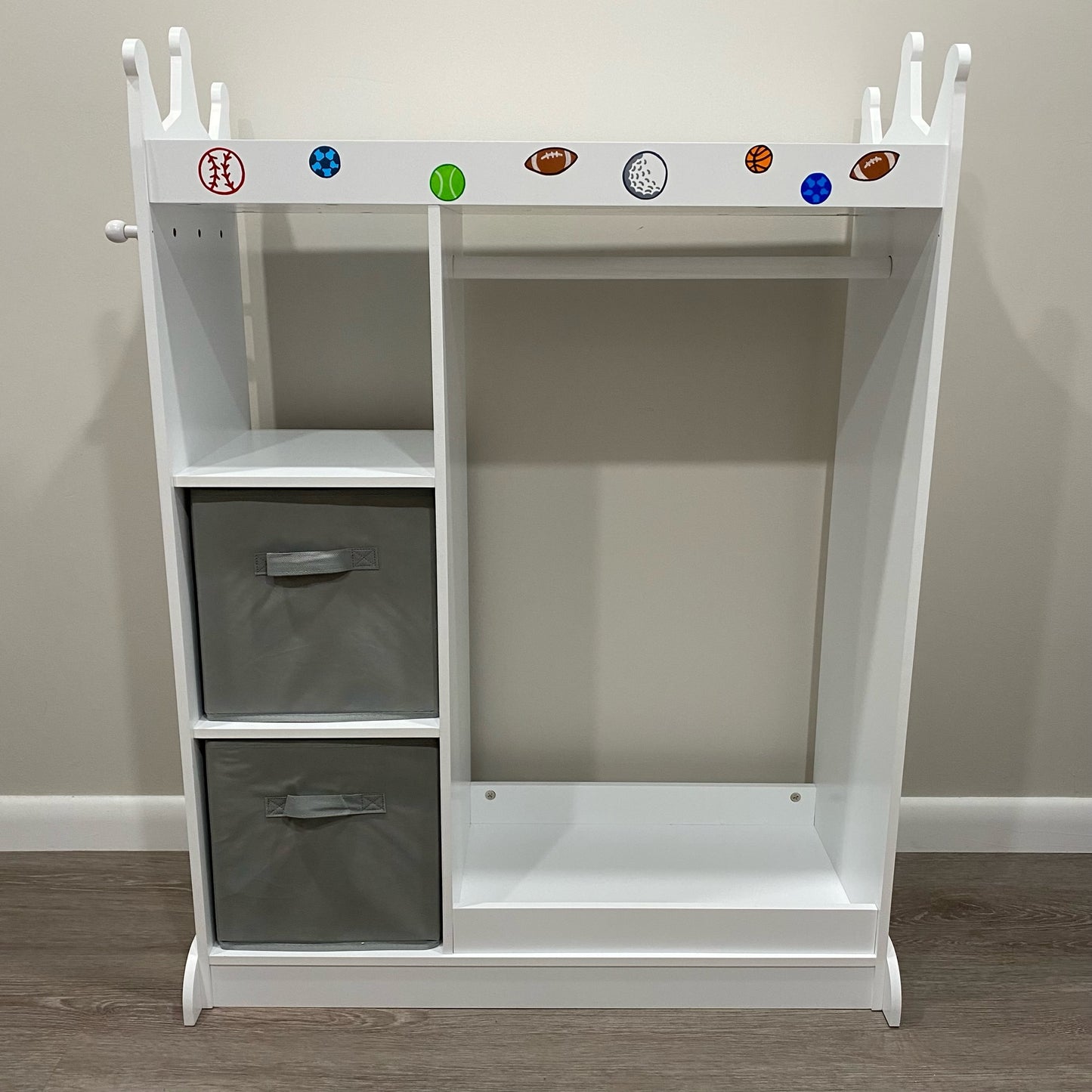 Wardrobe w out Storage