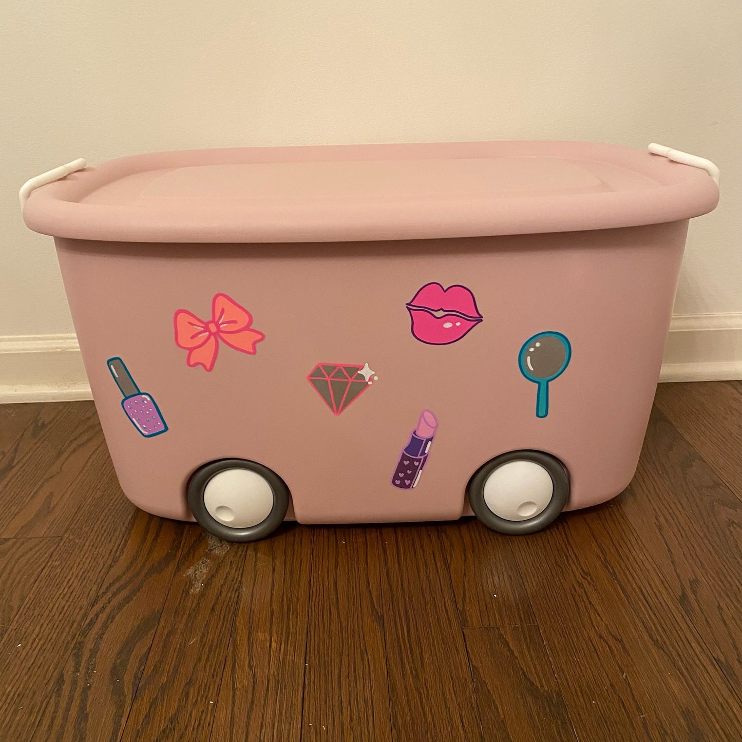 Storage Bin on Wheels